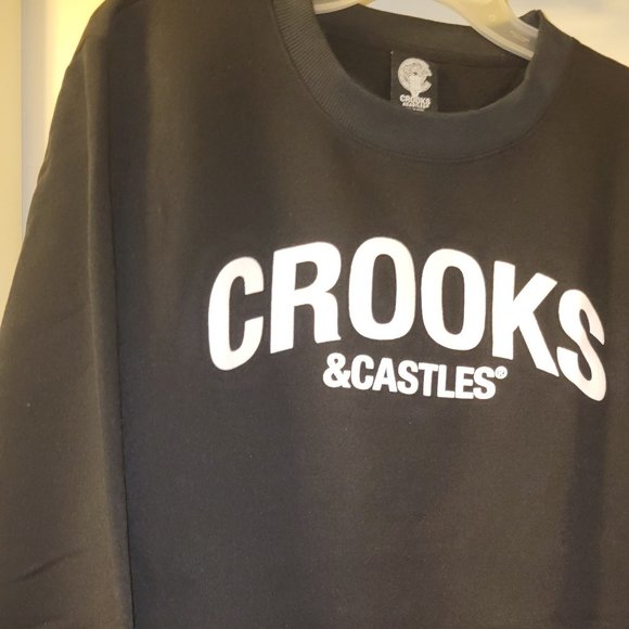 Black Crooks n Castle Sweat Shirt - Picture 1 of 2